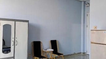 Phòng Ban Công, thoáng rộng, nội thất cơ bản