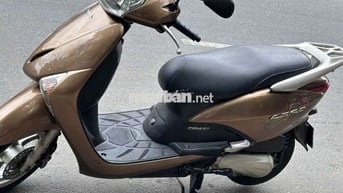 Honda Lead Nâu