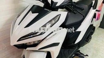 Honda Vario 125 cuối 2025 Trắng 2800 km!