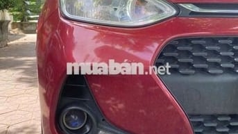 Hyundai i10 Số tự động màu Đỏ