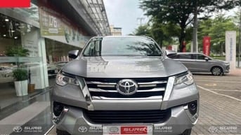 Toyota Fortuner G 4x2 AT 2019 Bạc 30.000 KM