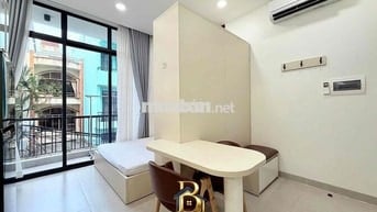 Cho Thuê căn hộ ban công full nội thất tại Sư Vạn Hạnh , Quận 10