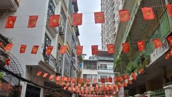 Bán nhà phố Ngọc Khánh 75m2, ngõ thông, ô tô đỗ cửa, 10m ra phố