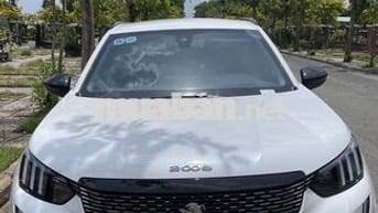 Peugeot 2008 GT line 27.000 km Trắng