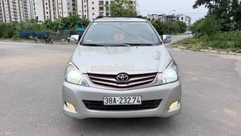 Toyota Innova 2010 Bản G Số sàn Bạc