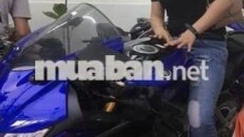 Yamaha R15 Xanh dương