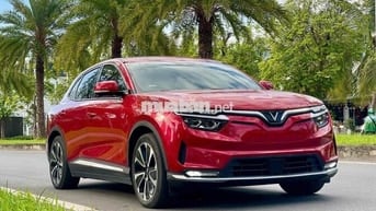 VinFast VF8 Plus 2023 Điện 2800 km Đỏ