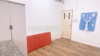 PHÒNG FULL NỘI THẤT GẦN TÒA NHÀ E TOWN & NHÀ GA T3. Giá: 3tr