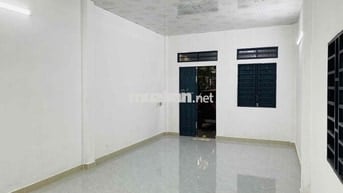Cho thuê nhà mặt tiền đường Tập đoàn 7 giao với đường Nguyễn Tuân