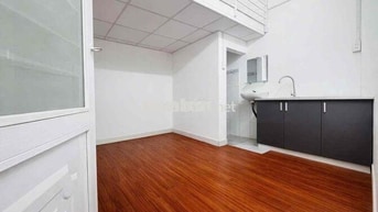 TRỌ TRỆT GIÁ RẺ - SẴN MÁY LẠNH - GÁC CAO - NGAY NGÃ TƯ BỐN XÃ & ĐH HIU