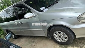 Kia Carnival Số sàn Bạc Nhiều chỗ
