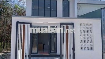 Bán nhanh căn nhà 1 trệt 1 lửng sát chợ chánh lưu