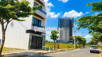 Cần tiền bán giá sụp hầm lô đầm sen khu Nam Hoà Xuân