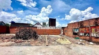 Đất sổ riêng ấp 2 Xã Đông Thạnh Sau Lưng Uỷ Ban xã