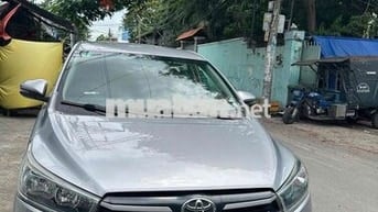 Toyota Innova 2019 Số sàn Bạc