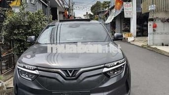 VinFast VF8 Plus 2023 Xám 54000 km