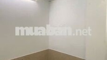 Cho thuê phòng ở nhà mặt tiền quận 4