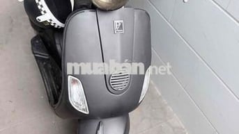 Piaggio Vespa Đen