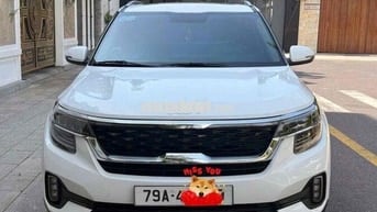 Kia Seltos Premium 2023 Trắng 65331 km