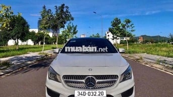 Mercedes-Benz CLA 200 2014 Sedan 80000 km Xám