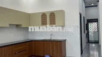BÁN NHÀ 1 TRỆT 1 LẦU NGAY TRUNG TÂM BẾN CÁT 