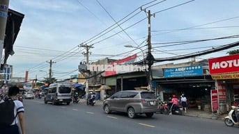  Cho Thuê  1500m Góc 2 Mặt tiền Tô Ký . Đoạn hiếm NGAY 2 Tr. ĐẠI HỌC 