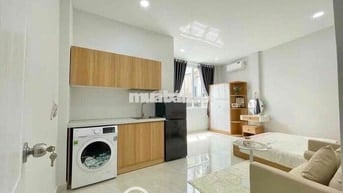 STUDIO CỬA SỔ - FULL NỘI THẤT - NGAY BỜ KÈ HOÀNG SA - TRỐNG SẲN