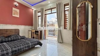 TRỐNG PHÒNG BAN CÔNG ĐẦY ĐỦ NỘI THẤT NGAY PHAN HUY ÍCH
