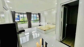 Cho thuê căn hộ cửa sổ thoáng full nội thất ngay Sư Vạn Hạnh Quận 10