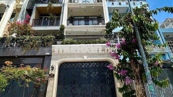Cho thuê nhà phố cao cấp kế bên Phú Mỹ Hưng Quận 7 giá tốt