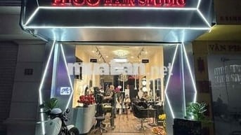 Nhượng salon tóc mặt phố full đồ