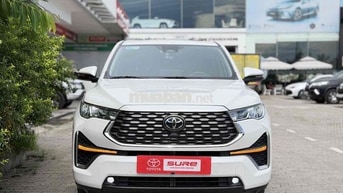 Toyota Innova Cross 2.0HEV 2024 Trắng 45.000 km
