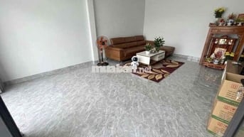 PHAN HUY ÍCH – TÂN BÌNH - 1 Căn Ra Tới Mặt Tiền - 61m2 -Ngang 6,5 Hiếm