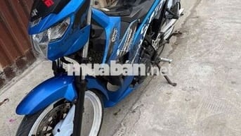 Suzuki Satria Xanh