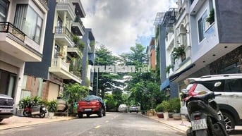  🆘🆘 rẻ thật ạ có 8,5t thôi 3lầu 5p ngủ. rất rất Nhanh mới kịp ạ 