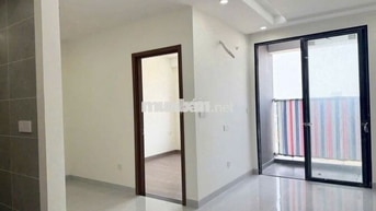 CHO THUÊ CĂN HỘ 1PN TẦNG TRUNG VIEW NGẮM HỒ BƠI MIỄN PHÍ MỖI NGÀY