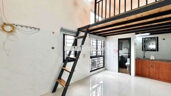 PHÒNG TRỌ CÓ GÁC + CỬA SỔ TRỜI LỚN GẦN NGÃ TƯ BỐN XÃ 