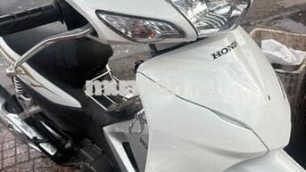 Honda Wave A 2021 Trắng 28489 km