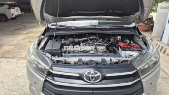 Toyota Innova 2020E Số sàn 96000 km Bạc
