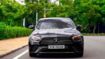 Mercedes-Benz E300 2021 Đen