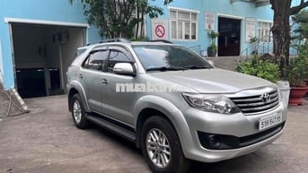 Toyota Fortuner 2012 Bạc 115.000km