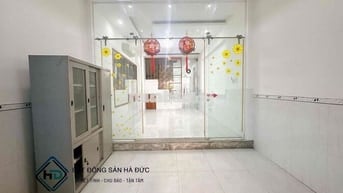 Nhà 3 lầu 4x25 mặt tiền nhánh có sẵn MÁY LẠNH gần UBND Quận 12