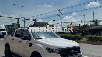 Ford Ranger Trắng 63111 km