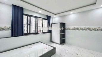 Cho Thuê Studio Mới Xây_Cửa Sổ Trời Siêu Thoáng_Ngay Ngã Tư Bốn Xã