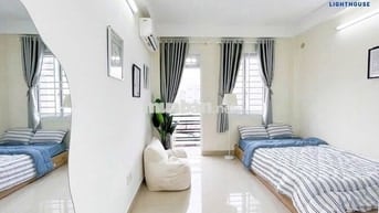 1PN TÁCH BẾP FULL NT NGAY EMART PHẠM VĂN ĐỒNG AN NINH THANG MÁY GV