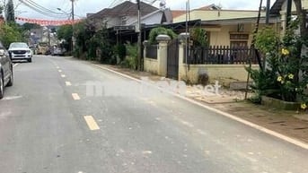 Nhà mới hẻm xe hơi trung tâm Đà Lạt 1 tỷ 850 triệu