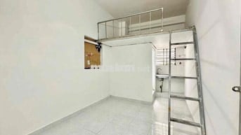 PHÒNG TRỌ GIÁ RẺ GIÁP QUẬN 10 - GẦN ĐH BÁCH KHOA
