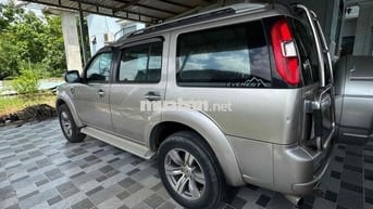 Ford Everest 2013 Số sàn Bạc
