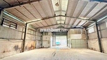 Cho thuê kho mặt tiền Đào Sư Tích, 600m² – xe tải lớn vào tận kho