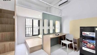 GẦN ĐH VĂN LANG, PHÒNG CÓ GÁC - 2 KO GIAN NGỦ, FULL NỘI THẤT - CỬA SỔ